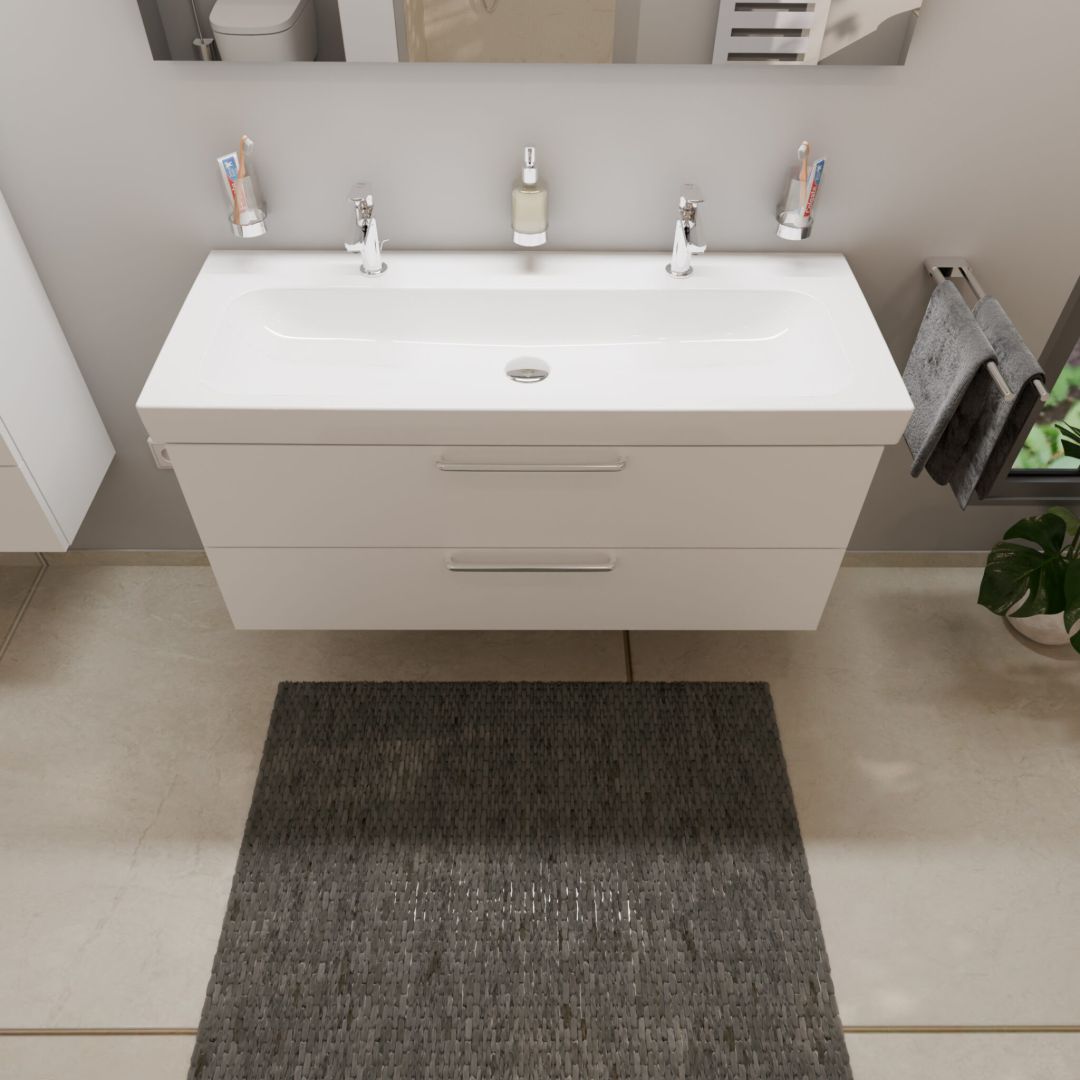 Draufsicht FORMAT Waschplatz mit Accessoires und Cool-Start Armatur